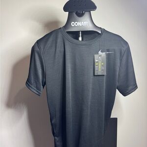 Nike Men's Charcoal Short Sleeve Tee